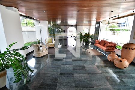 Apartamento à venda com 147m², 3 quartos e 2 vagasHall de entrada