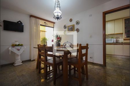 Casa à venda com 356m², 3 quartos e 4 vagasSala de Almoço