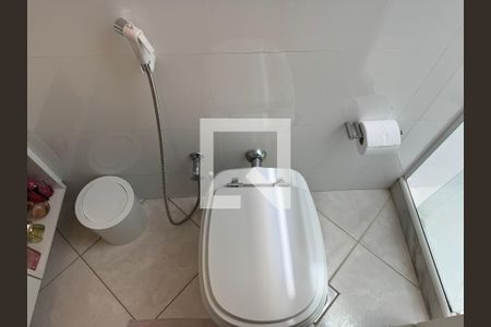 Apartamento à venda com 120m², 2 quartos e 1 vagaSuíte 1 - Banheiro