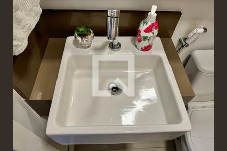 Apartamento à venda com 120m², 2 quartos e 1 vagaLavabo