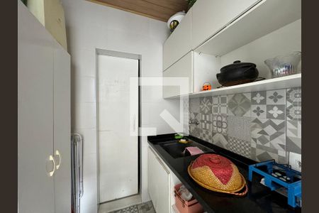 Apartamento à venda com 120m², 2 quartos e 1 vagaÁrea de Serviço