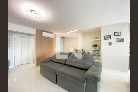 Sala de apartamento à venda com 3 quartos, 132m² em Vila Romana, São Paulo