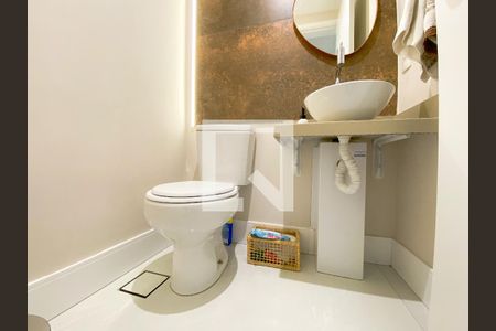 Lavabo de apartamento à venda com 3 quartos, 132m² em Vila Romana, São Paulo