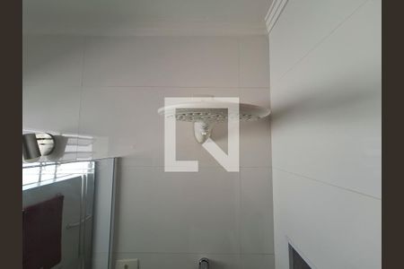 Casa à venda com 192m², 3 quartos e 3 vagasBanheiro Quarto 1