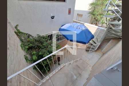 Casa à venda com 192m², 3 quartos e 3 vagasQuintal