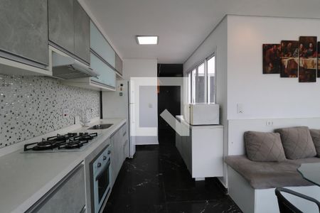 Apartamento à venda com 100m², 2 quartos e 1 vagaCobertura - Cozinha