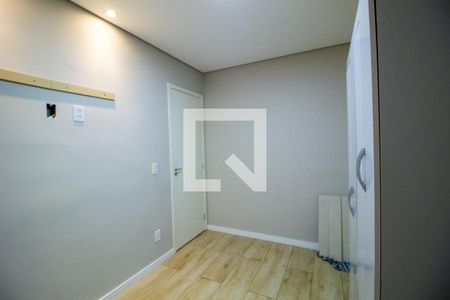 Quarto de apartamento para alugar com 2 quartos, 45m² em Jardim Mirante dos Ovnis, Votorantim
