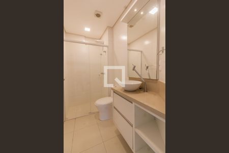 Apartamento para alugar com 80m², 2 quartos e 2 vagasBanheiro