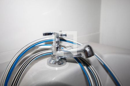 Apartamento para alugar com 34m², 2 quartos e sem vagaBanheiro - torneira