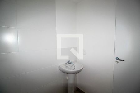 Apartamento para alugar com 34m², 2 quartos e sem vagaBanheiro