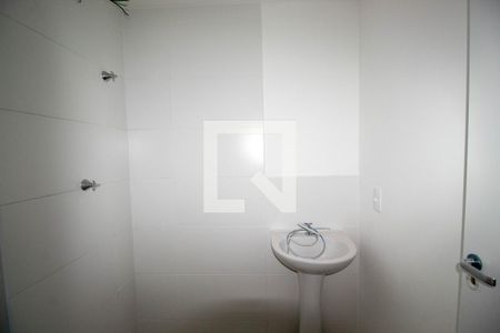 Apartamento para alugar com 34m², 2 quartos e sem vagaBanheiro