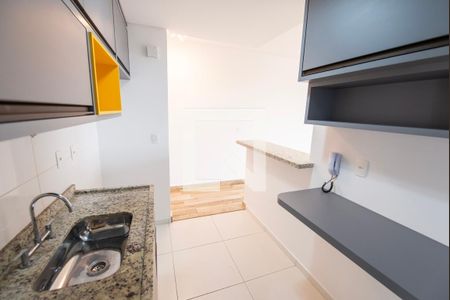 Apartamento para alugar com 77m², 2 quartos e 2 vagas Apartamento para alugar com 77m², 2 quartos e 2 vagasCozinha