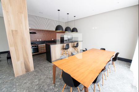 Apartamento para alugar com 77m², 2 quartos e 2 vagas Apartamento para alugar com 77m², 2 quartos e 2 vagasÁrea comum - Área Gourmet