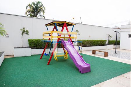 Apartamento para alugar com 77m², 2 quartos e 2 vagas Apartamento para alugar com 77m², 2 quartos e 2 vagasÁrea comum - Playground