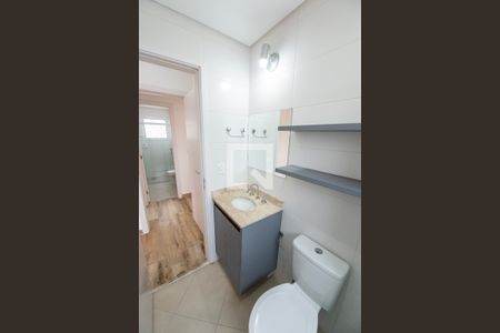 Apartamento para alugar com 77m², 2 quartos e 2 vagas Apartamento para alugar com 77m², 2 quartos e 2 vagasBanheiro da Suíte