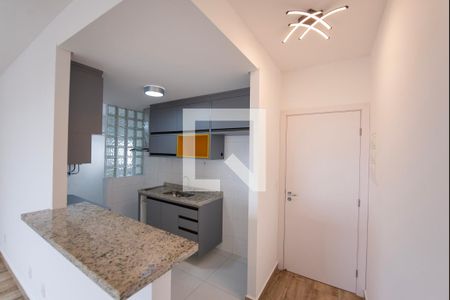 Apartamento para alugar com 77m², 2 quartos e 2 vagas Apartamento para alugar com 77m², 2 quartos e 2 vagasCozinha