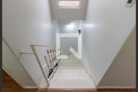Casa à venda com 113m², 3 quartos e 1 vagaEscada