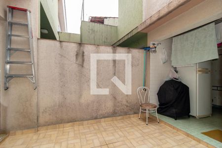 Casa à venda com 113m², 3 quartos e 1 vagaÁrea de Serviço