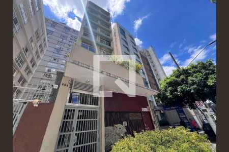Apartamento à venda com 40m², 1 quarto e sem vaga Apartamento à venda com 40m², 1 quarto e sem vagaFachada