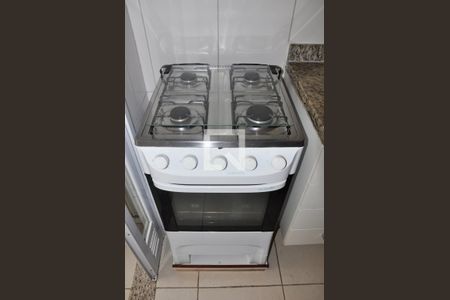 Apartamento para alugar com 57m², 2 quartos e 1 vagaDetalhe - Cozinha Americana