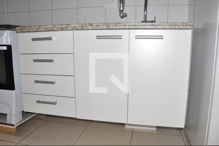 Apartamento para alugar com 57m², 2 quartos e 1 vagaDetalhe - Cozinha Americana