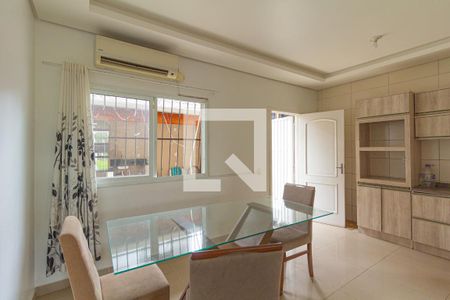 Cozinha de casa para alugar com 3 quartos, 113m² em Igara, Canoas