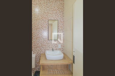 Casa para alugar com 113m², 3 quartos e 2 vagas Casa para alugar com 113m², 3 quartos e 2 vagasBanheiro