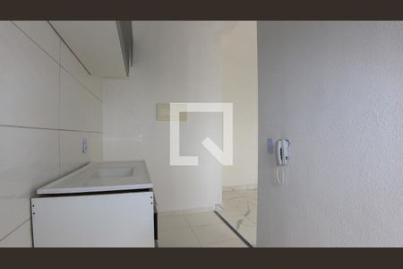 Apartamento para alugar com 43m², 2 quartos e sem vaga Apartamento para alugar com 43m², 2 quartos e sem vagaCozinha e Área de Serviço