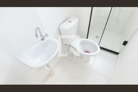 Apartamento para alugar com 43m², 2 quartos e sem vaga Apartamento para alugar com 43m², 2 quartos e sem vagaBanheiro