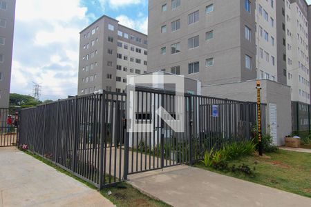 Apartamento para alugar com 43m², 2 quartos e sem vaga Apartamento para alugar com 43m², 2 quartos e sem vagaFachada