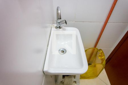 Apartamento à venda com 93m², 3 quartos e 2 vagasBanheiro social