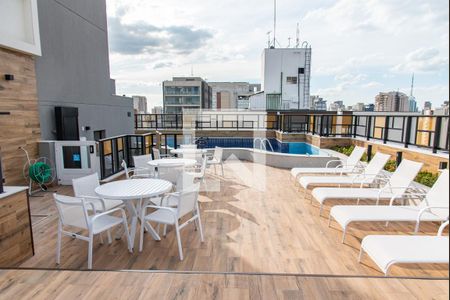 Studio para alugar com 23m², 1 quarto e sem vagaPiscina