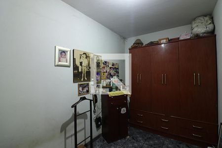 Casa à venda com 227m², 3 quartos e 2 vagasQuarto 2