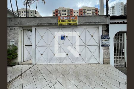 Casa à venda com 400m², 4 quartos e 4 vagasFachada/Placa