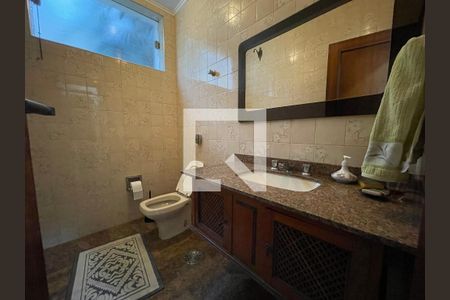 Casa à venda com 400m², 4 quartos e 4 vagasBanheiro Social