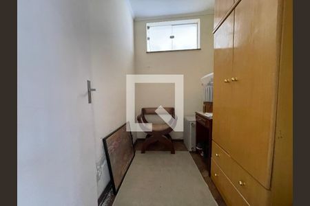 Casa à venda com 400m², 4 quartos e 4 vagasÁrea de Serviço