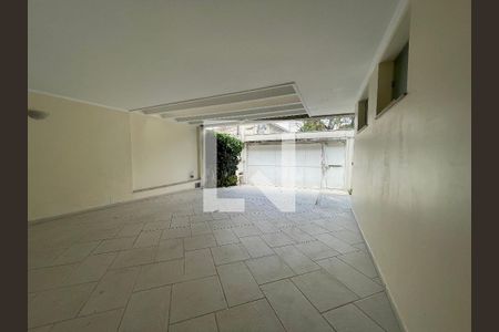 Casa à venda com 400m², 4 quartos e 4 vagasGaragem