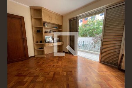 Casa à venda com 400m², 4 quartos e 4 vagassuíte 3