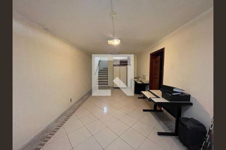 Casa à venda com 400m², 4 quartos e 4 vagasQuarto de Serviço