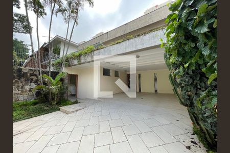 Casa à venda com 400m², 4 quartos e 4 vagasGaragem