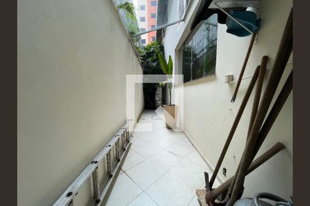 Casa à venda com 400m², 4 quartos e 4 vagasCorredor