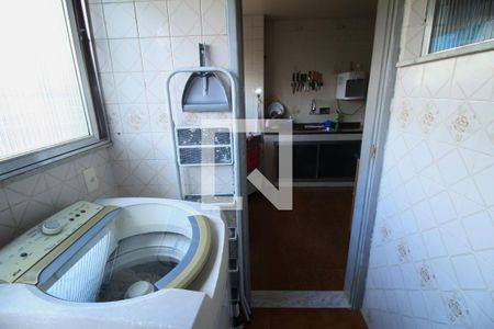 Apartamento à venda com 84m², 2 quartos e 1 vagaÁrea de Serviço