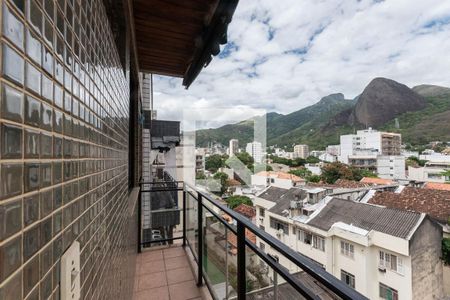 Apartamento à venda com 240m², 3 quartos e 2 vagasVaranda da Sala