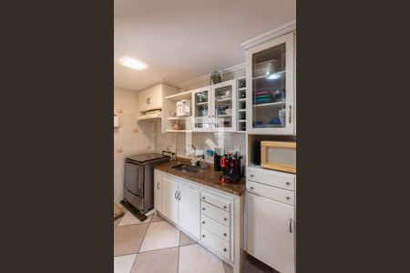 Apartamento à venda com 240m², 3 quartos e 2 vagasCozinha