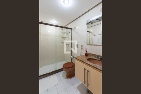 Apartamento à venda com 240m², 3 quartos e 2 vagasBanheiro