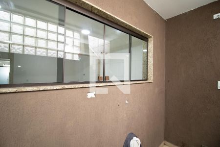 Casa à venda com 340m², 5 quartos e 6 vagas Casa à venda com 340m², 5 quartos e 6 vagasÁrea Externa