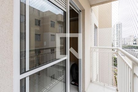 Apartamento para alugar com 34m², 2 quartos e sem vagaSacada/Quarto 2