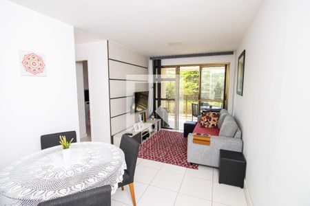 Sala de apartamento à venda com 2 quartos, 62m² em Recreio dos Bandeirantes, Rio de Janeiro