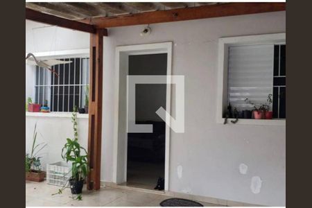 Casa à venda com 90m², 2 quartos e 2 vagasFoto 01