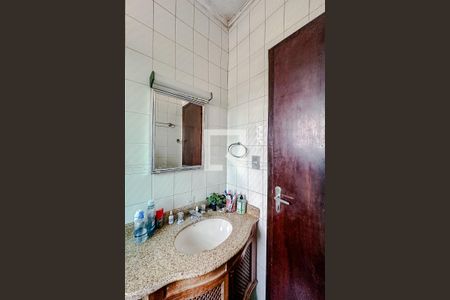 Casa para alugar com 200m², 5 quartos e 2 vagasBanheiro da Suíte